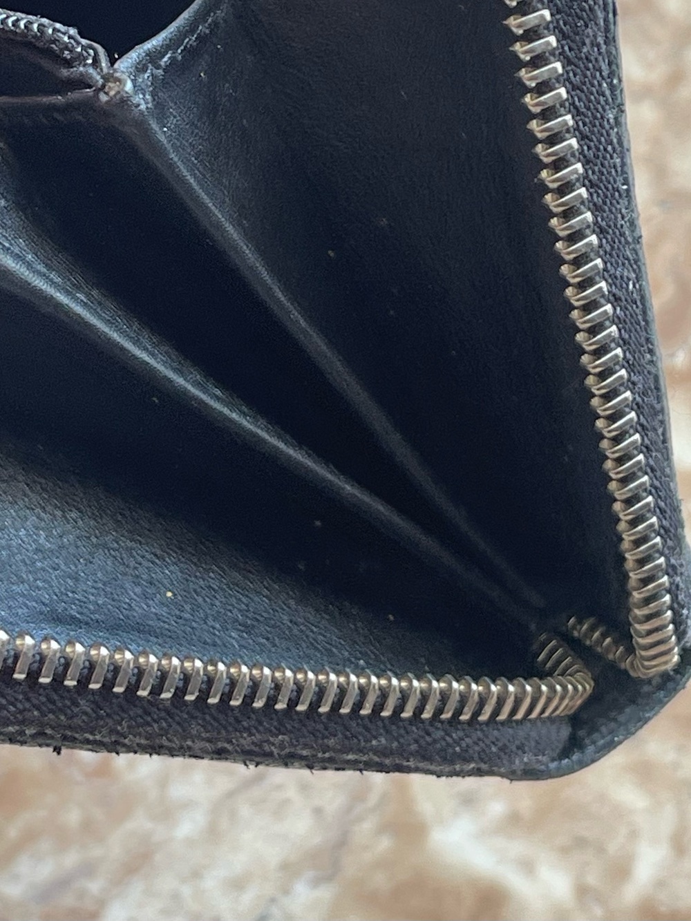 Jimmy Choo Black leather star studded zip around wallet - Picture 11 of 15